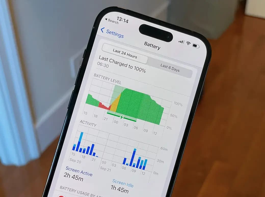 Should You Keep an Old iPhone That Still Gets iOS Updates?