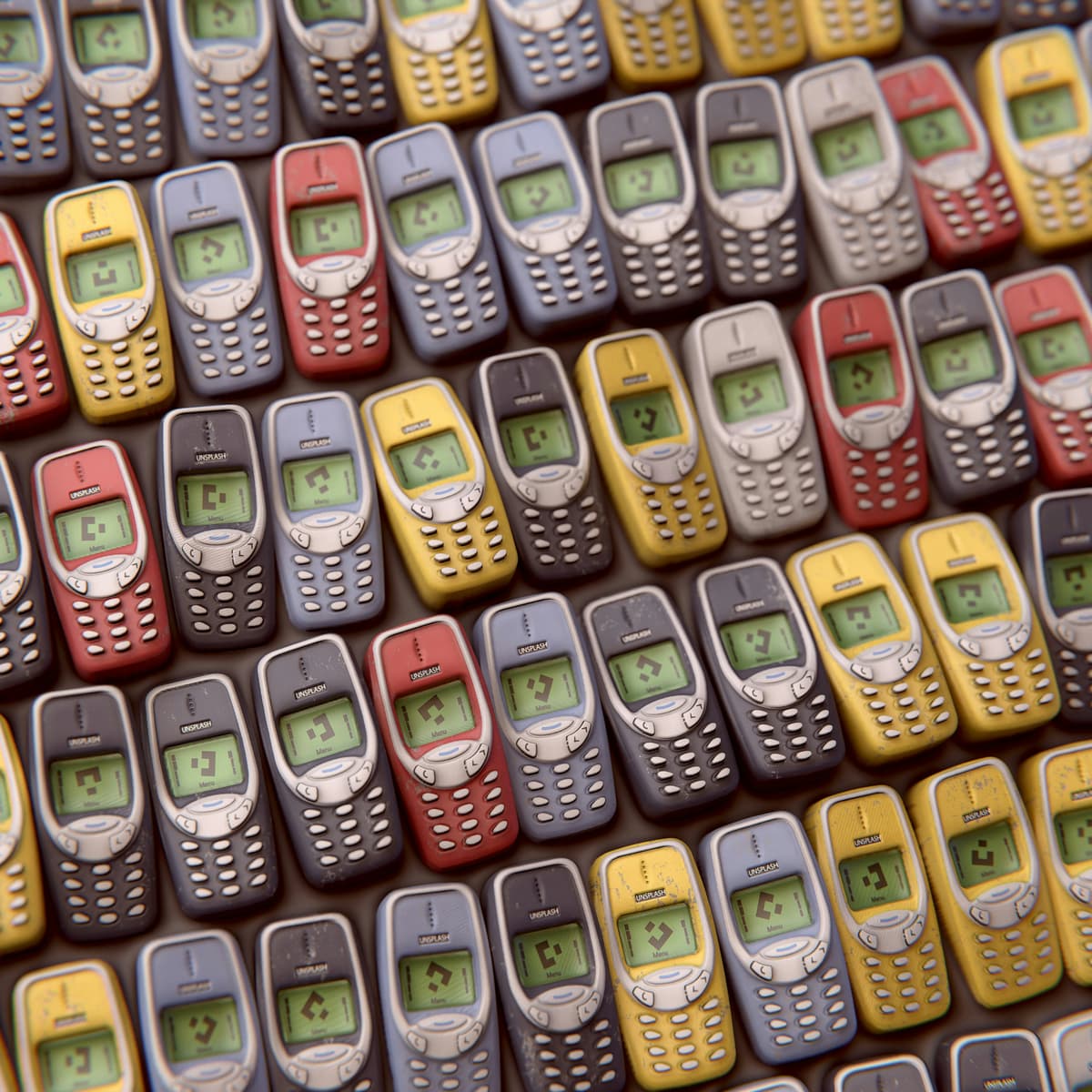 The Best Retro Phones We All Loved