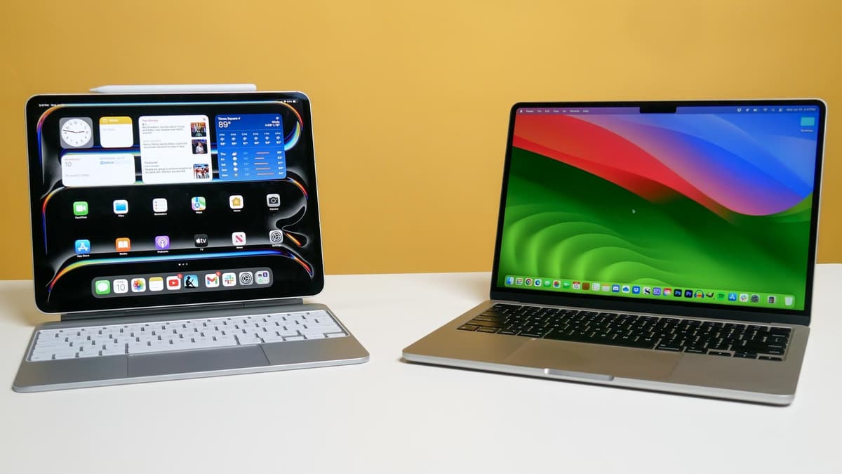 Which to Buy: iPad vs Macbook
